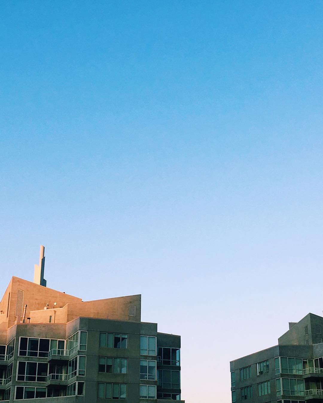 The Embarcadero, San Francisco taken by Carolyn Freeman